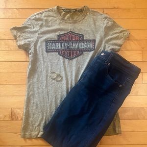 Harley-Davidson Genuine Merchandise, Size Medium, High-Quality Tee, Like New